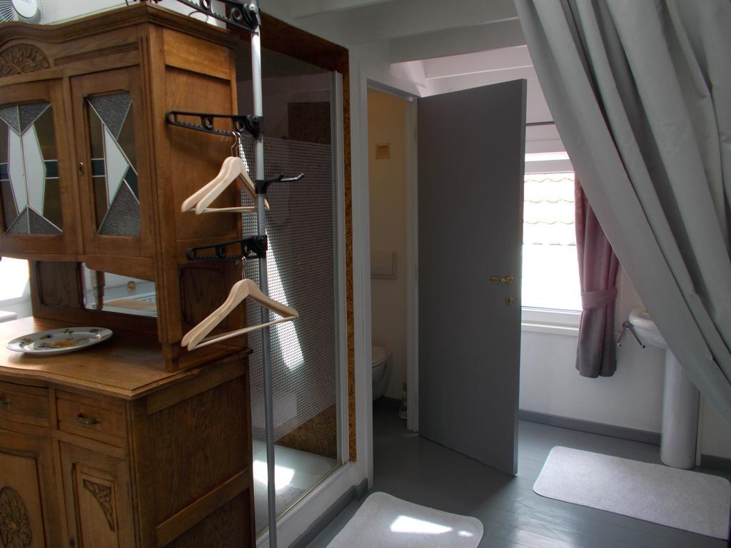 B&B Gray Bruggy Pokoj fotografie